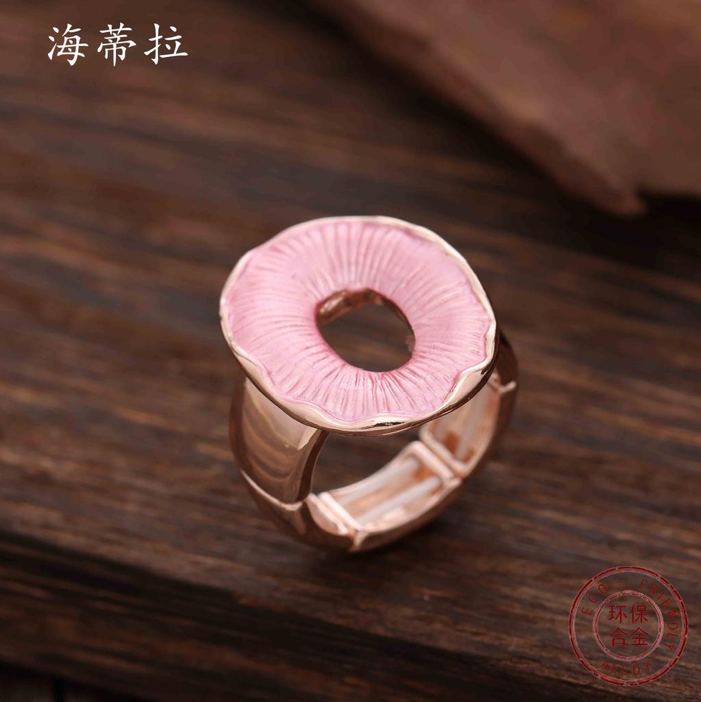 New Colored Donut Oval Hollow Alloy Ring, Simple Small Fresh Women's Elastic Ring