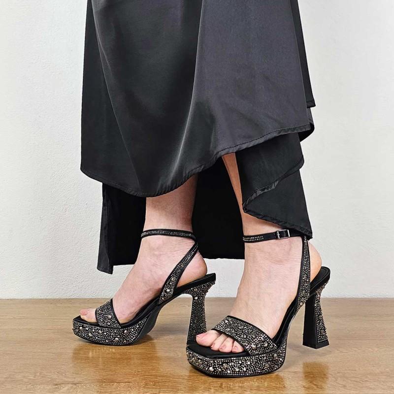 Sandalia De Tacón Para Mujer. Montevita Birella 100989