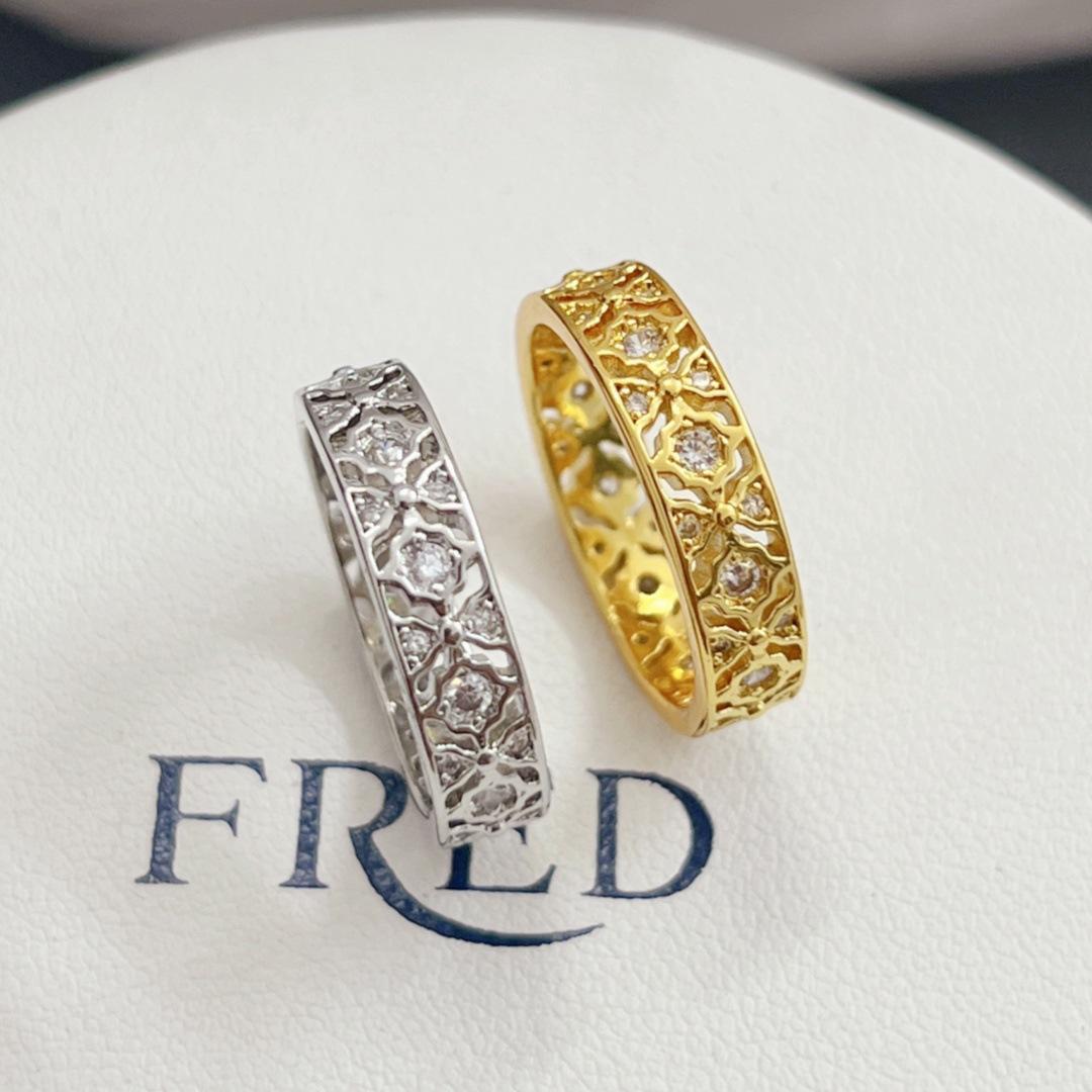 

~ Medieval Lace Diamond Ring Women S Plated 18K Gold Niche Exquisite Hollow Index Finger Ring Full Of Diamond Rings size 8