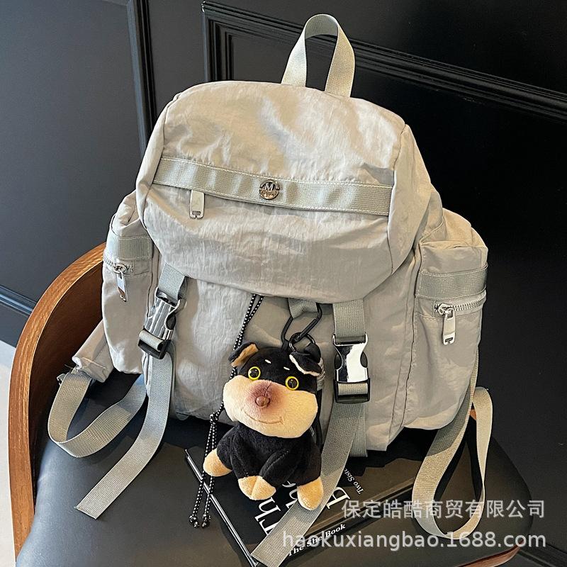 Schoolbag Korean Version Trendy Student Bag Women's 1011 New Fashion and Leisure Large-capacity Backpack Simple and Versatile Commuter Women's Bag