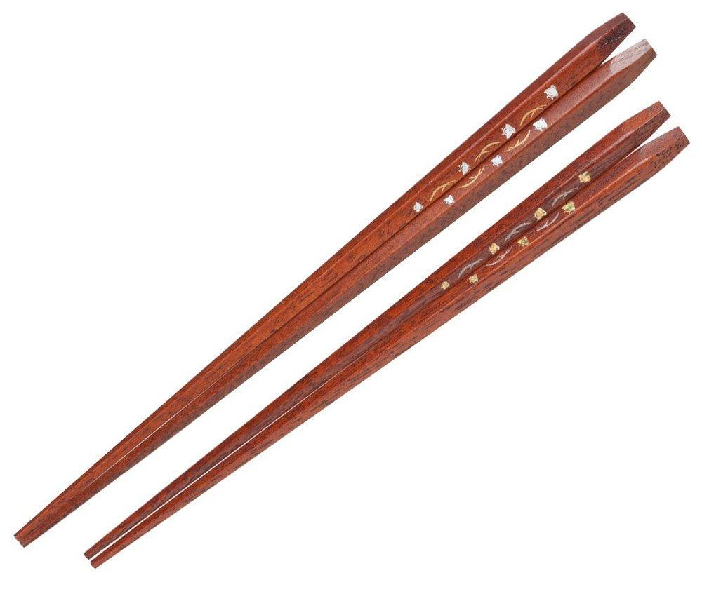 A pair of a chidori made of natural wood with silver 23cm and gold Japanese-made chopsticks, couple s pattern, lacquer, 21cm.