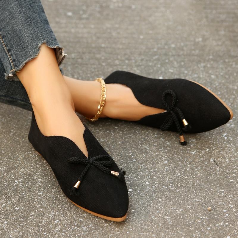 Fashion 2025 Women Loafers Retro Pointed Toe Suede Flat Shoes Summer Slip on Casual Shoes Female Feetwear Zapatos De Mujer Plus Size