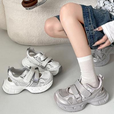 Retro witte tas hoofd platform sportsandalen dames zomerkleding met rokken om de hoogte te vergroten zachte zool papa schoenen