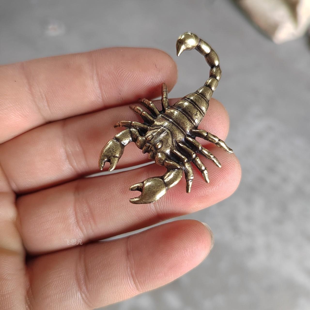 Медные фигурки пауков Миниатюрные креативные настольные украшения Декоративные поделки Аксессуары Винтажные Насекомые Латунные Животные Чайные питомцы