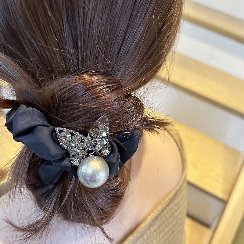 Korean High-End Rhinestone Butterfly Scrunchie: Elegant Elastic Band for Ponytails