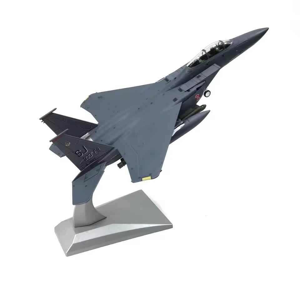 

1/100 Scale US F-15E Strike Eagle Supersonic Fighter-bomber F15E Plane Model Collection Gift Display Boutique Decoration синий