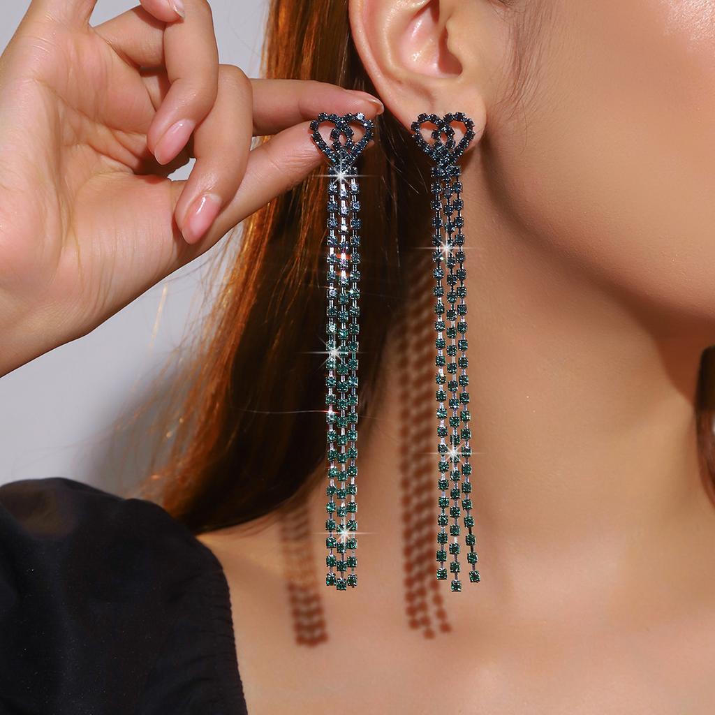 High-end Luxury Shiny Crystal Long Love Earrings