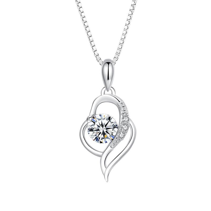 

Ожерелье в форме персикового сердца для женщин, цепочка на ключицу, японский и корейский простой кулон в форме сердца любви, студенческое ожерелье Мори