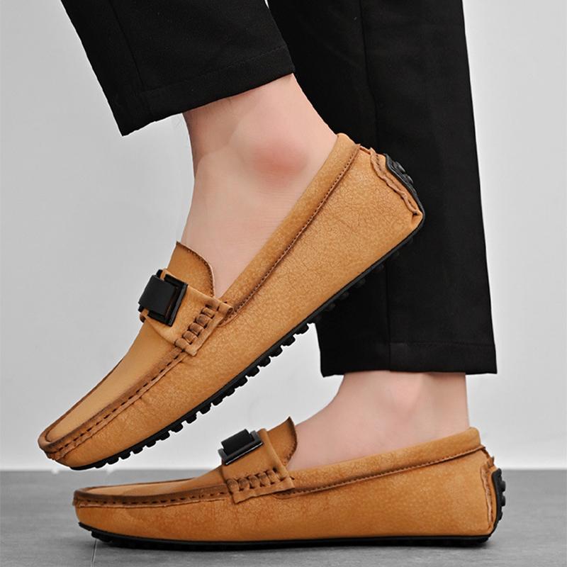 Spring and Summer Oversized Bean Shoes, Casual Men's Shoes, Lazy Driving Shoes, Fashionable and Breathable Shoes