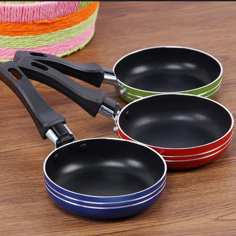Mini Padella 12cm/14cm/16cm Padella Antiaderente in Acciaio Padella Pentola Pentolino Uso Domestico Padella per Uova Colore Casuale Per Utensili da Cucina