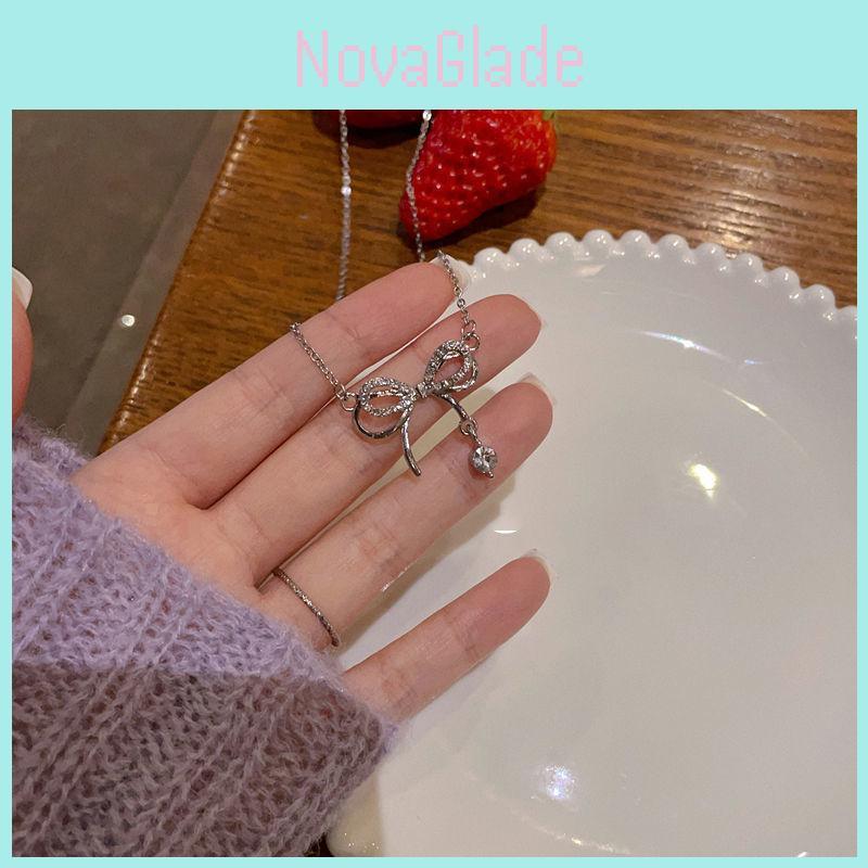 Butterfly Necklace Pendant Charming And Elegant Alloy Material White K Color