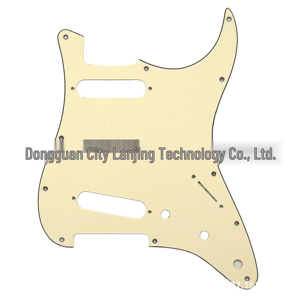 Стандартная американская электрогитара St Sq SSS - Передняя крышка-пластина с 11 отверстиями