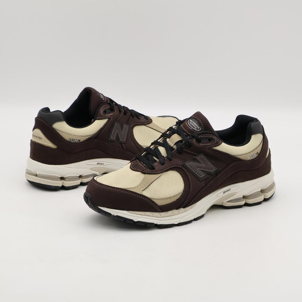 M2002RXQ New Balance 2002R GORE-TEX Černá káva (pánské)