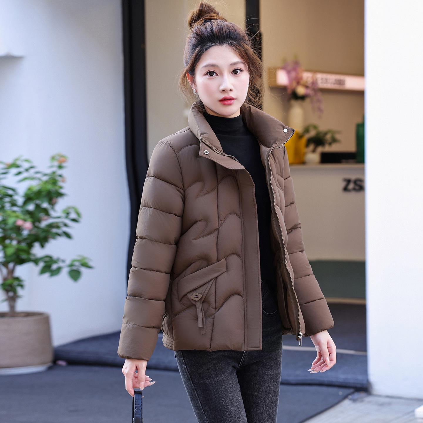 

Зима 2025 Новый Стиль Корейская Утепленная Женская Куртка из Хлопка с Пухом - Свободный Крой, Короткая Длина, Горячий Тренд 3XL fits 68-75 kg кофейный