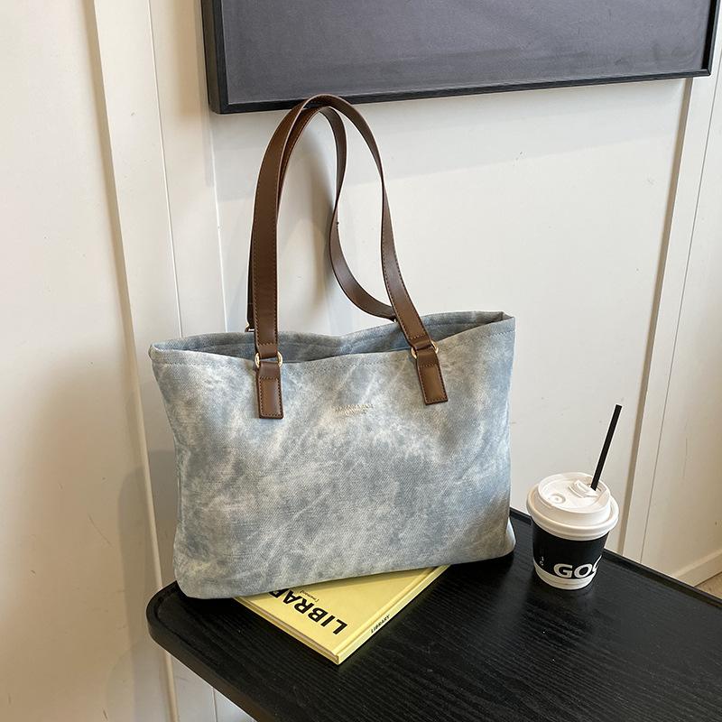 Popular Niche Design High-end Tote Bag Large-capacity Commuter Leisure Canvas Bag Texture Shoulder Bag Women