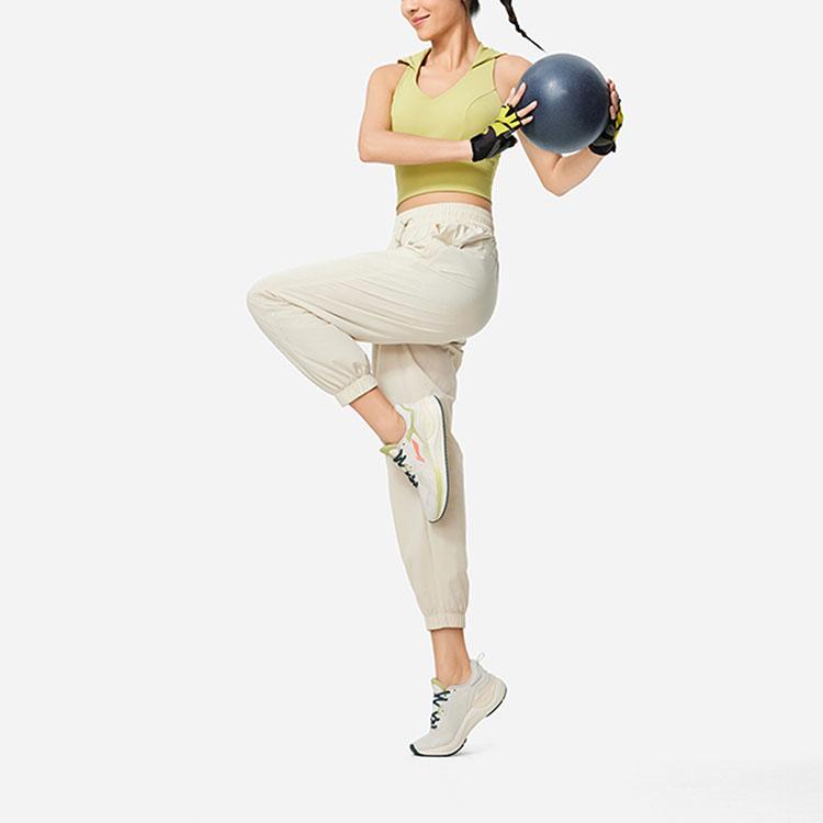 Li Ning Fitness Series Solid Color Mid Waist Comfortable Versatile Breathable Loose Cuffed Knitted Sports Pants Women bottoms Oatmeal-Gray AYKU092-5