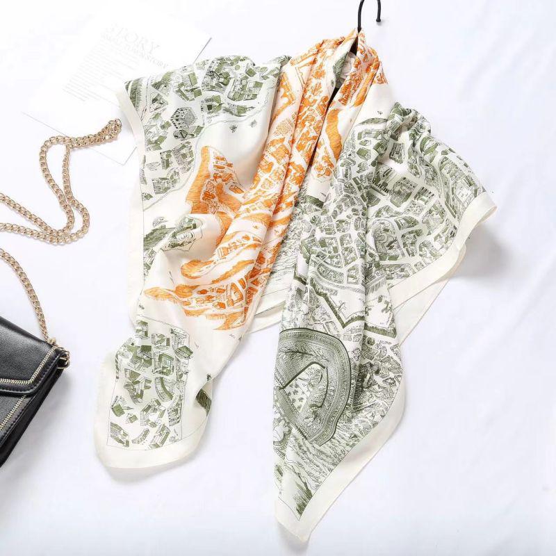 Black and White Animal Print Faux Silk Twill Scarf - 90x90CM Autumn/Winter Shawl for Women