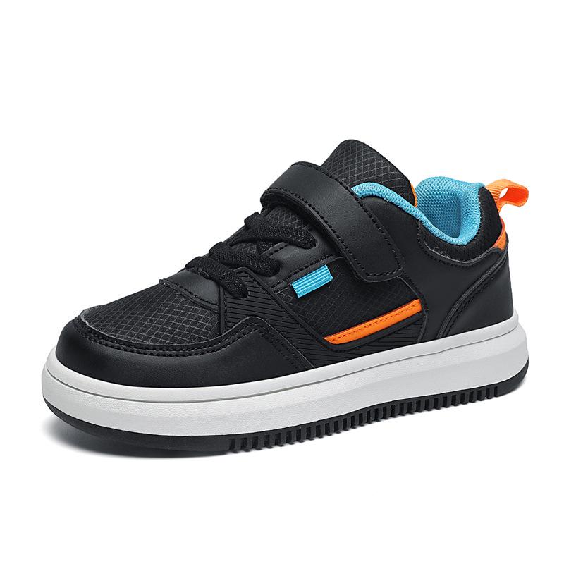 Kids' White Leather Skate Shoes for Boys - Comfortable Casual Footwear for Primary and Big Kids