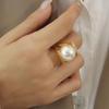 A Women's Y-Shaped French-Style Imitation Pearl Ring, a Stylish and Elegant Piece of Jewelry Suitable for Vacation and Everyday Wear