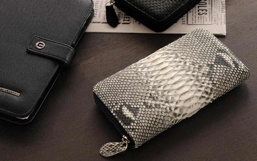 Sankyo Shokai Diamond Python Leather Men's Zip-Around Long Wallet, Python: Yellow