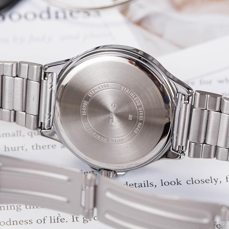 Casio STANDARD Series Business Casual Fashion Classic Pointer Three-eye Six-pin Roman Scale Waterproof Quartz Movement Stainless Steel LTP-V300D-4A