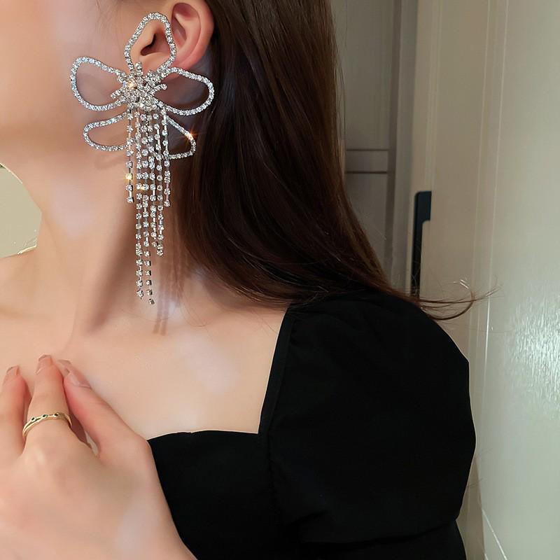 European and American Luxury Irregular Silver Needle Earrings with Rhinestone Inlay
