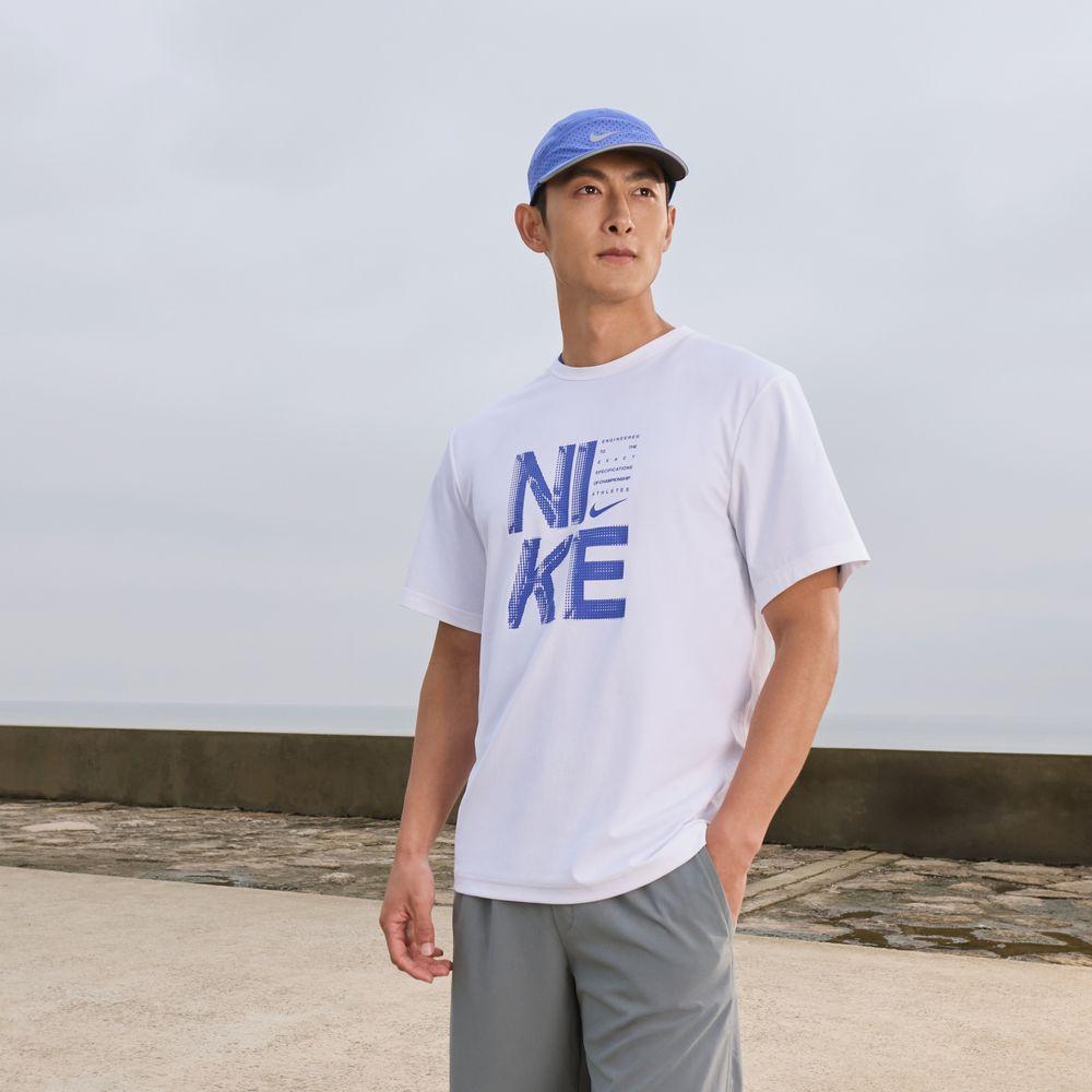 Nike HYVERSE AS M NK DF GFX FILL SS T Shirt Men s M