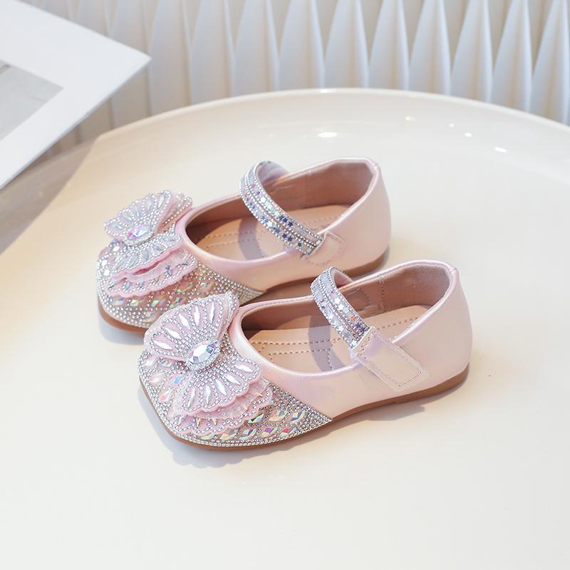 

Детские туфли принцессы, блестящие хрустальные туфли для танцев для девочек со сладким бантом, новая мода 2025, детские балетки, кожаные туфли, нескользящие, милые 23 розовый
