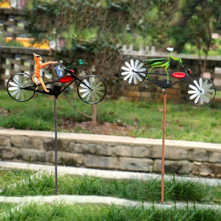 Frogs Bike Sculptures Fast delivery Handmade Metal Wind Spinner with Frogs