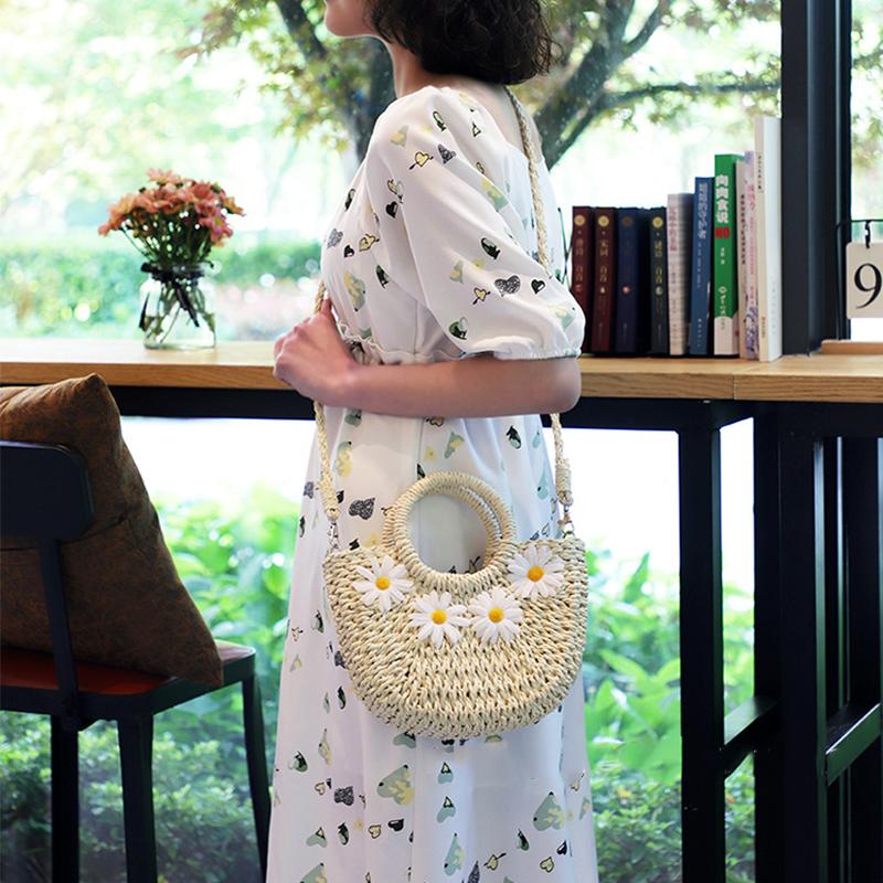 Fashion Hand-Woven Straw Beach Bags Women Handmade Moon Basket Shoulder Bag   Bohemian Travel Crossbody Bags
