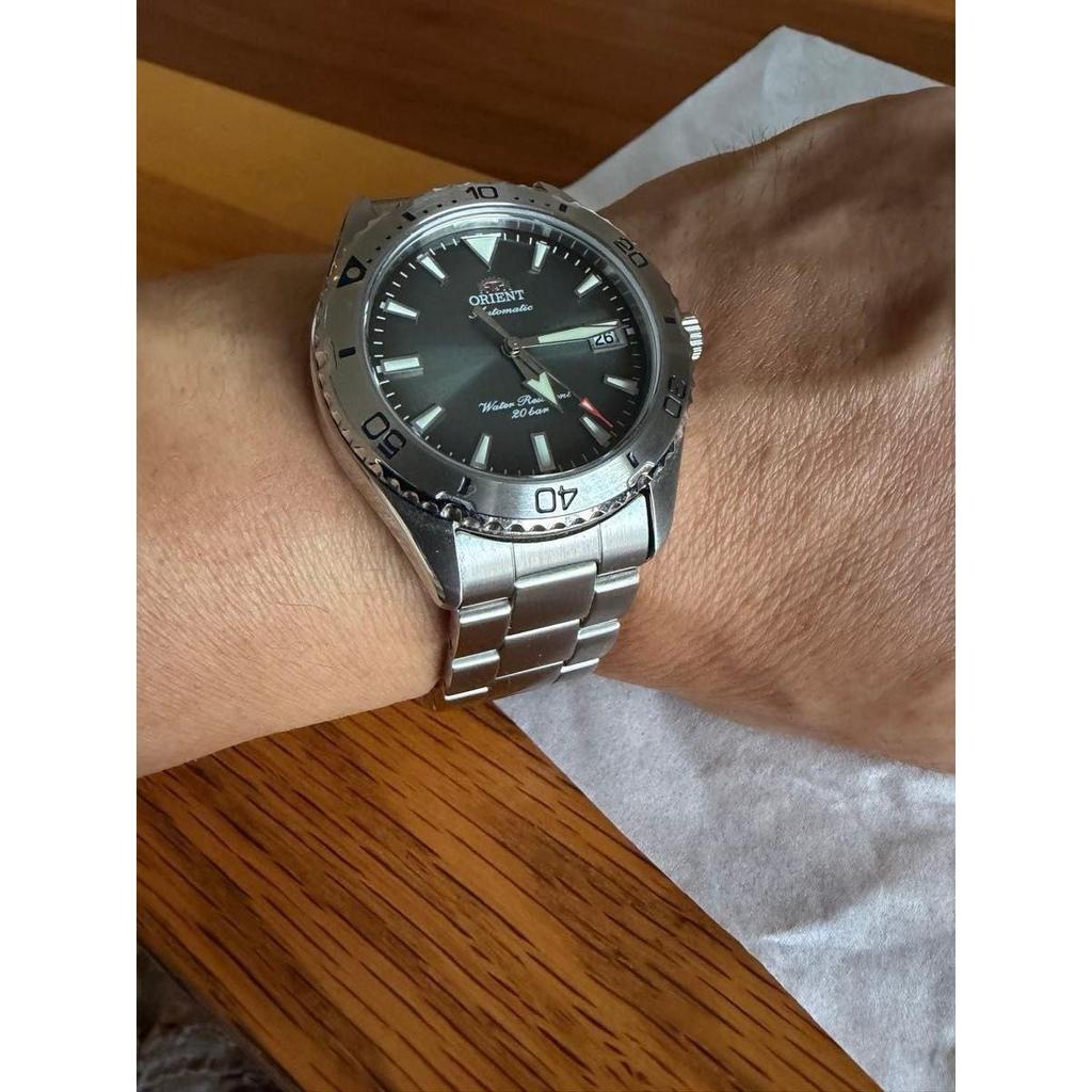 Used ORIENT Automatic men's watch 20 ATM waterproof Japanese Mako 40 diver's watch, model number RA-AC0Q13E.