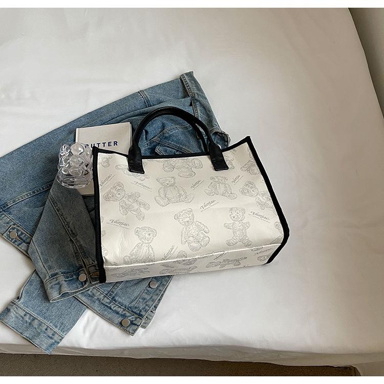 2025 Dámská velkokapacitní taška: Nová ležérní taška přes rameno pro práci a dojíždění studentů