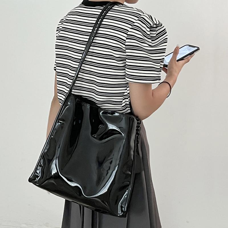 Fashion Patent Leather Women Shoulder Bags Vintage Female Casual Tote Handbags Large Capacity Ladies Shopping Bag