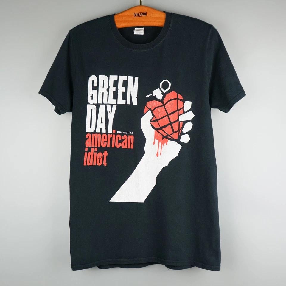 Vintage 2004 Green Day t-shirt American Idiot Album S