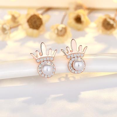 New Crown Circle Pearl Earring Plated Earrings Fashionable and Versatile Earrings