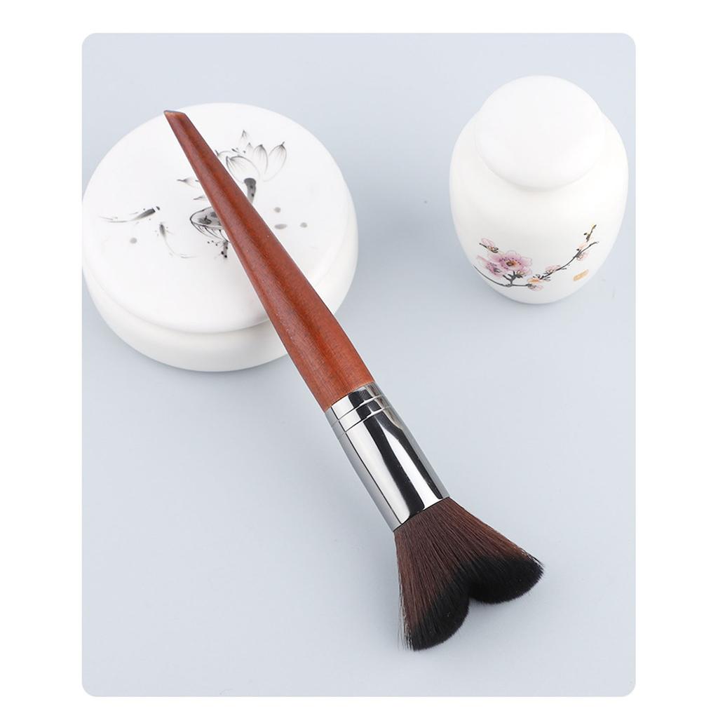 Fishtail Head Jaw Line Contour Brush Fiber Hair Face Makeup Contouring Brush Cosmetic Tool for Makeup Artist