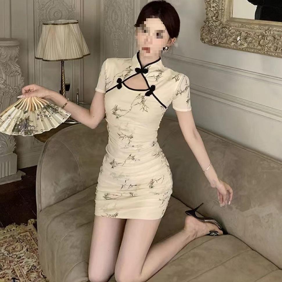 Elegant Floral Qipao Dress: Summer Pleated Waist, Hollow-out Frog Buttons