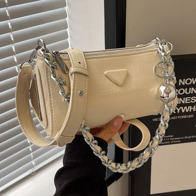 Chain Portable Pillow Bag Women'S Fashion Simple Shoulder Bag Trend Casual Messenger Bag
