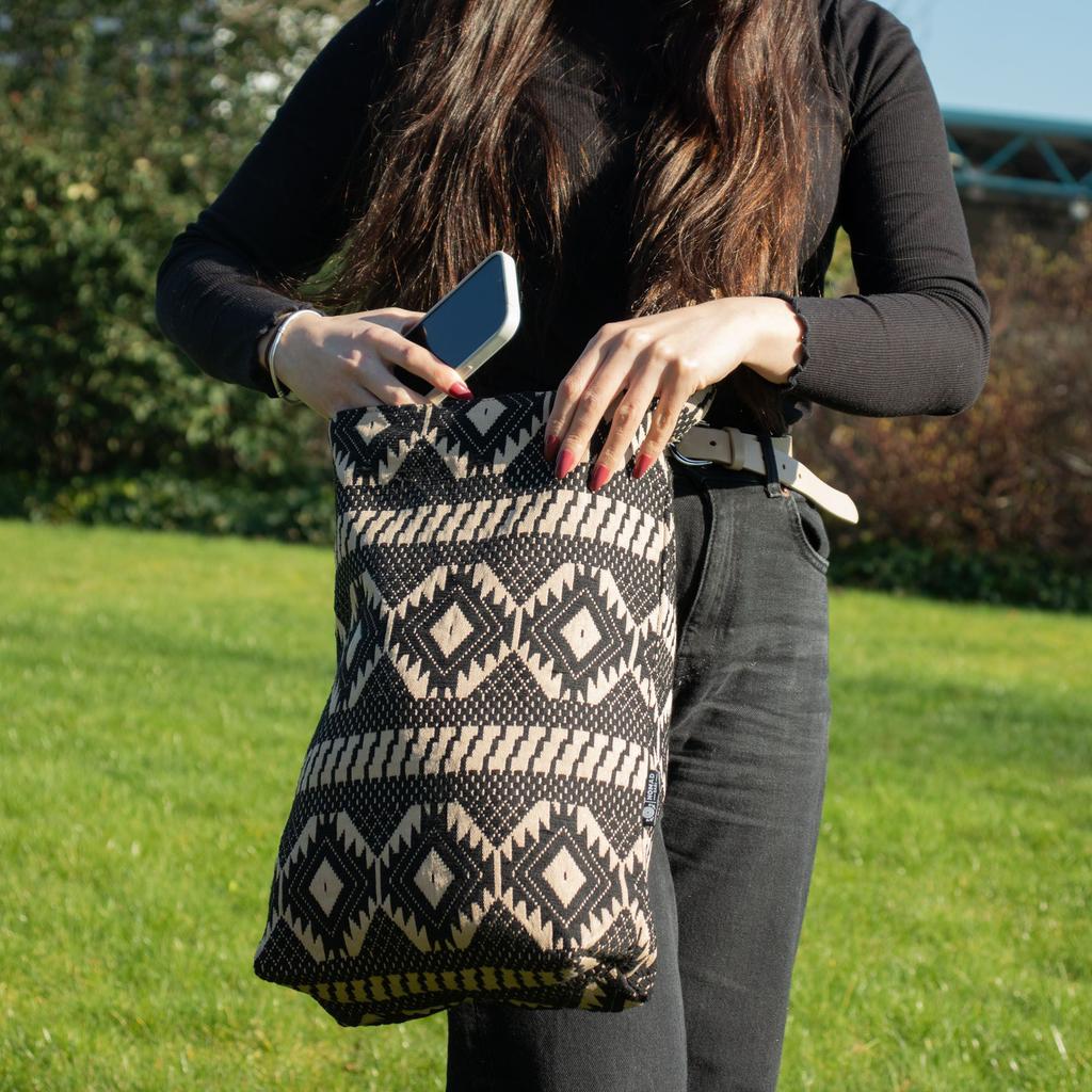Jacquard Natural Bags – Desert Loom – Nomad Carryall