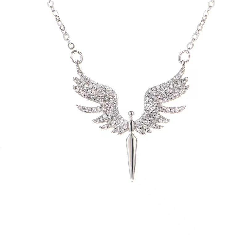 Men’s Angel Wings Necklace: Versatile, Trendy Hip-Hop Summer Accessory for Women & Men