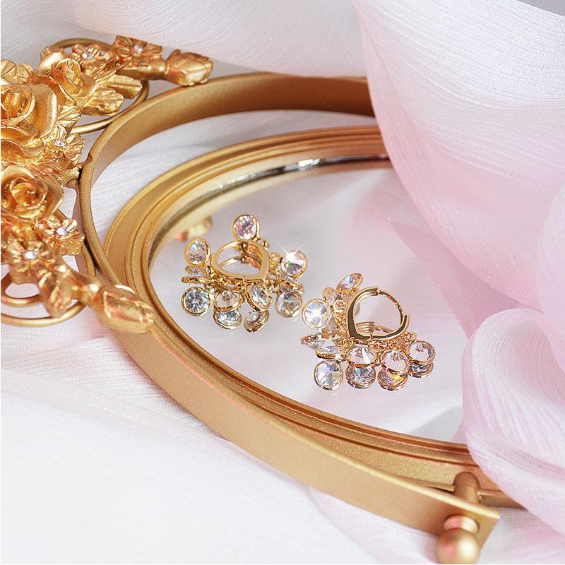 New French Fashion Earring Temperament Luxury Top Quality Zircon Earrings Trend Personalized Luxury Jewelry Pendant