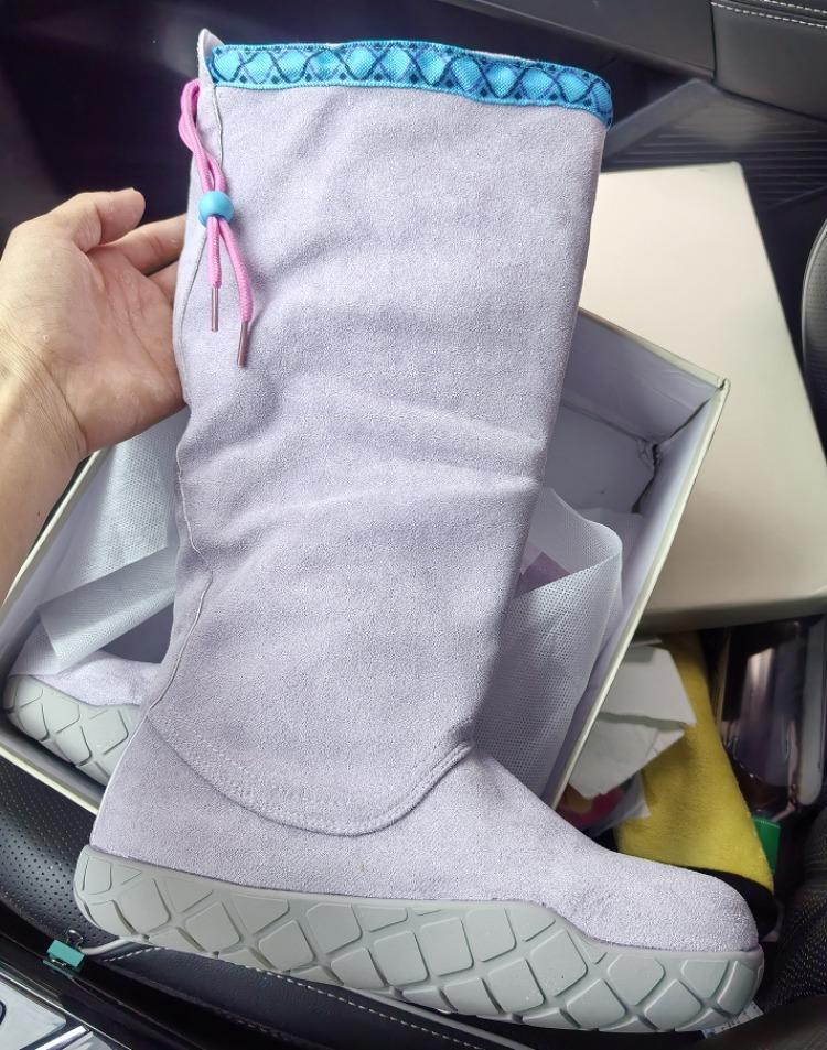 

Женские зимние длинные сапоги Фиолетовые длинные сапоги-трубы Женская обувь в стиле ретро с круглым носком Универсальные высокие сапоги-трубы из плюша 40 лавандовый