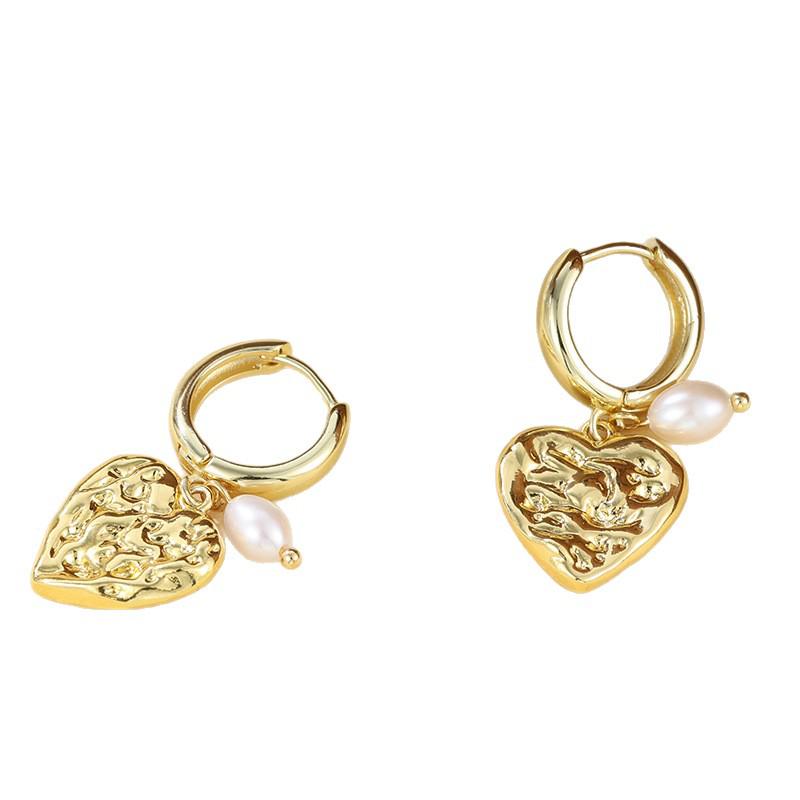 European & American Chic Irregular Heart Earrings: Sweet, Cool, High-End Style for Women
