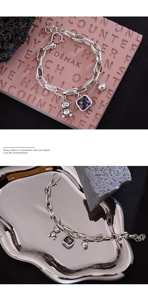 Fashionable Retro Bear Diamond Bracelet - Women's Unique High-End Charm