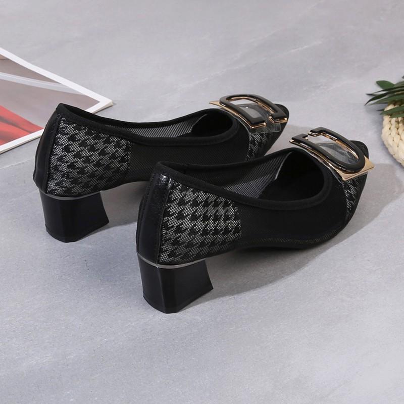 Women's High Heels 2025 Spring New Kitten Heel Versatile Cutout Breathable Single Shoes
