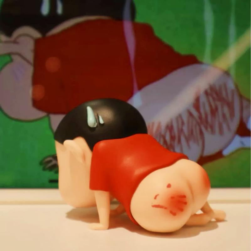 5cm Kawaii Anime Crayon Shin Chan Swollen Buttocks Figurine PVC Model Doll Desktop Decorations Cartoon Cute Ornament Kids Gift