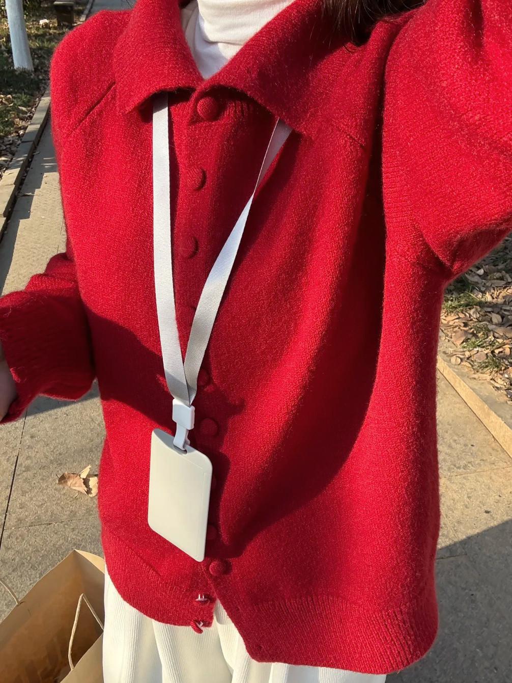 

Sweet single-breasted lapel-neck knitted sweater for women, stacked in autumn and winter, thickened warm inner top, button coat L червоний