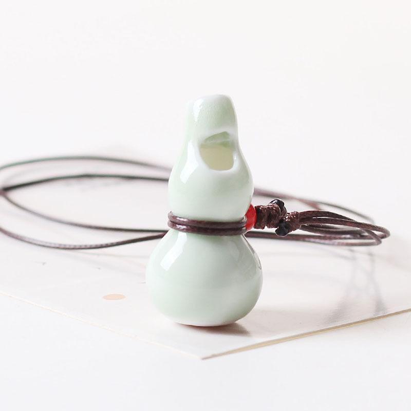 

Cute Sweet Pink Green Ceramic Gourd Whistle Pendant Necklace for Women Exquisite Ethnic Style Summer Rope Weaving Collar Jewelry зелений