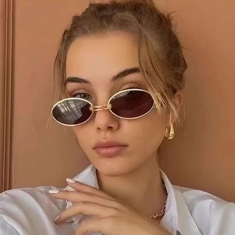 Luxury Vintage Durable Metal Metal Spectacle Frame Frame Elliptical Frame Punk Fashionable Street Photo Sun Glasses Glasses for Men and Womens