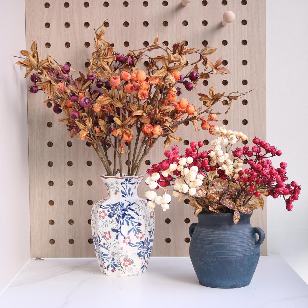 Artificial Holly Berry Branches - Red Fruit Ornaments for Christmas & Spring Festival Floral Decorations